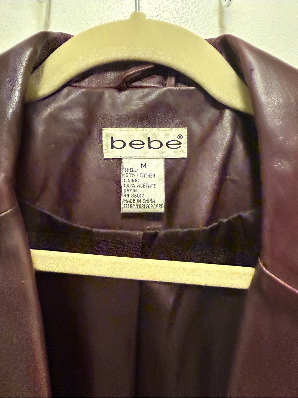 Vintage bebe Burgundy Leather Button Jacket - Picture 2 of 7